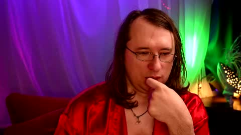 Snapshot of cirkusdesoleeil chatting on July 30, 3:38 am Claudia and Elon online show from July 30, 3:38 am