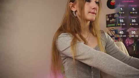 Little Amy online show from March 1, 1:24 pm