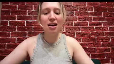 citrusblissss online show from October 23, 3:22 pm