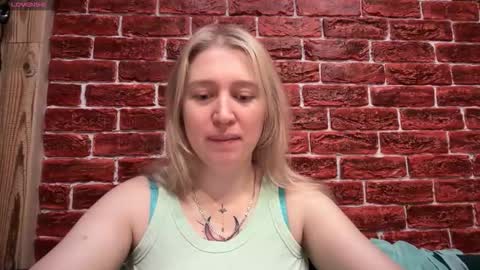 citrusblissss online show from November 22, 2:43 am