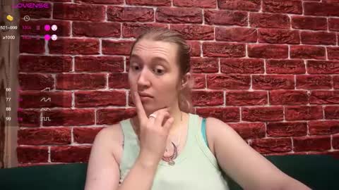 citrusblissss online show from December 4, 3:49 am