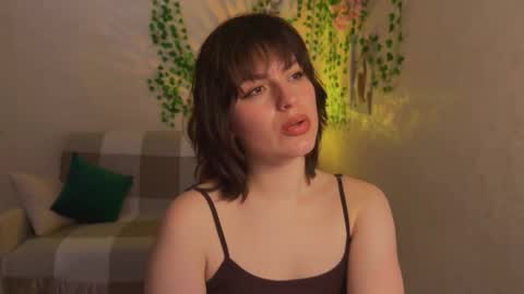 karina online show from April 16, 1:45 pm