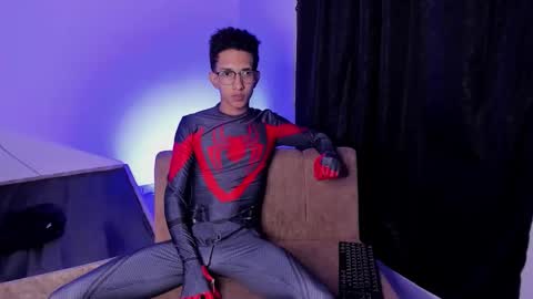 cj_davis1 online show from September 12, 1:28 am