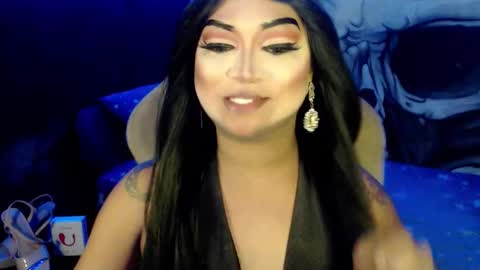 QUEEN CESS online show from December 20, 3:19 pm