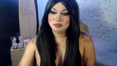 QUEEN CESS online show from April 7, 5:24 pm