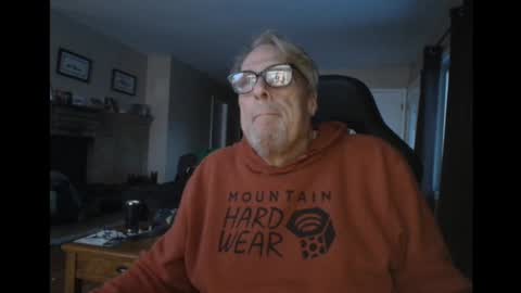 Snapshot of cjscout chatting on January 29, 2:09 am cjscout online show from January 29, 2:09 am