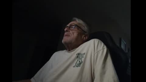 Snapshot of cjscout chatting on October 7, 7:05 am cjscout online show from October 7, 7:05 am