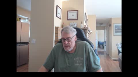 Snapshot of cjscout chatting on March 23, 10:36 pm cjscout online show from March 23, 10:36 pm