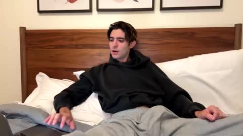 ckeefer96 online show from October 29, 5:58 pm