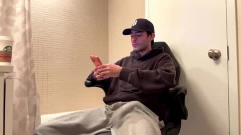 Snapshot of ckeefer96 chatting on January 17, 10:13 pm ckeefer96 online show from January 17, 10:13 pm