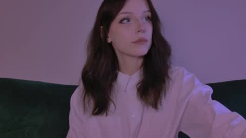 Claire Bennett online show from April 15, 1:34 am