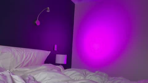 Claire online show from January 18, 8:18 am