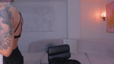 Claire Dawson online show from April 18, 3:10 am