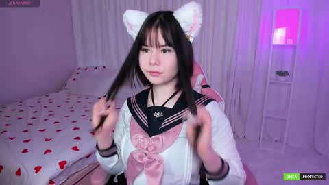 Snapshot of clairefaers chatting on February 13, 9:30 am Claire Faers online show from February 13, 9:30 am