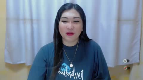 Snapshot of clairewntr_ chatting on December 28, 5:55 am CLAIRE online show from December 28, 5:55 am