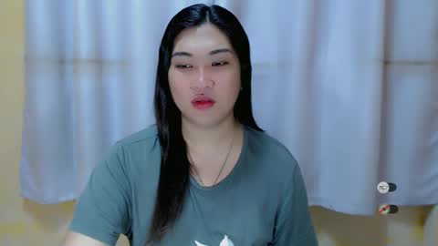 Snapshot of clairewntr_ chatting on January 5, 2:17 am CLAIRE online show from January 5, 2:17 am