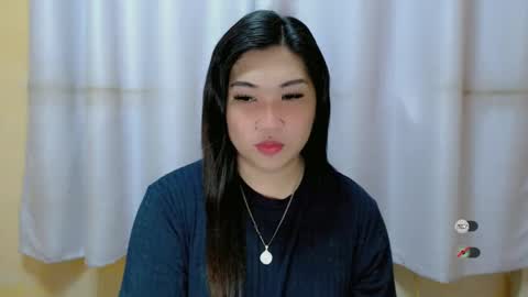 Snapshot of clairewntr_ chatting on January 5, 1:26 pm CLAIRE online show from January 5, 1:26 pm
