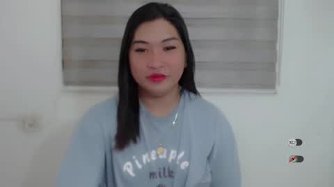 Snapshot of clairewntr_ chatting on January 28, 2:53 am CLAIRE online show from January 28, 2:53 am