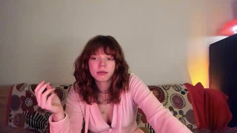 Snapshot of clancyosbourne chatting on January 6, 11:31 pm Clancy online show from January 6, 11:31 pm
