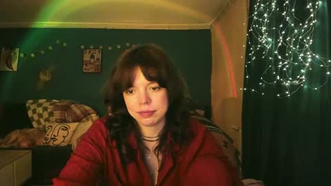 Snapshot of clancyosbourne chatting on April 19, 6:10 pm Clancy online show from April 19, 6:10 pm