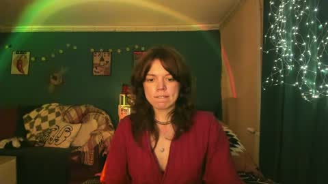 Snapshot of clancyosbourne chatting on July 6, 5:59 pm Clancy online show from July 6, 5:59 pm