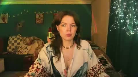 Snapshot of clancyosbourne chatting on July 7, 6:01 pm Clancy online show from July 7, 6:01 pm