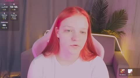Snapshot of clara_neumann chatting on May 16, 3:03 am CANDYY3 online show from May 16, 3:03 am