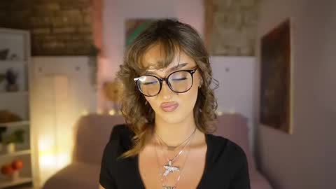 Clara smile online show from February 21, 10:15 pm