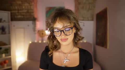 Clara smile online show from February 25, 7:25 pm