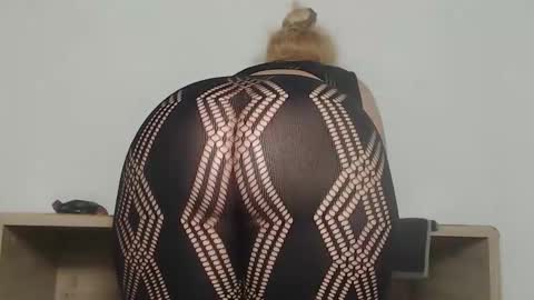 Snapshot of clarabbw77 chatting on March 1, 1:13 pm Clara online show from March 1, 1:13 pm