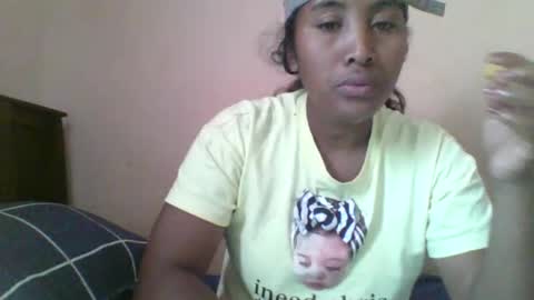 Clarah0123 online show from October 9, 9:18 am