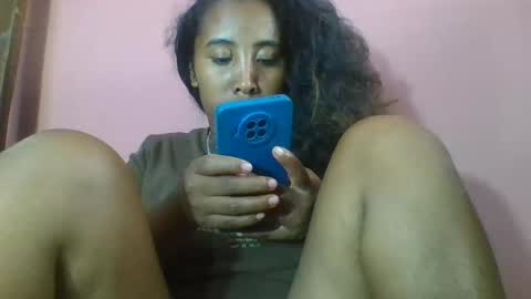 Snapshot of clarah0123 chatting on April 30, 8:09 am Clarah0123 online show from April 30, 8:09 am