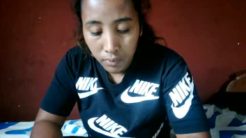 Snapshot of clarah0123 chatting on June 15, 7:54 am Clarah0123 online show from June 15, 7:54 am