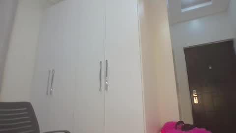 clara11 online show from December 19, 7:21 pm