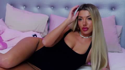 ClaraHazel online show from January 5, 7:28 am