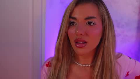 ClaraHazel online show from January 8, 4:26 am