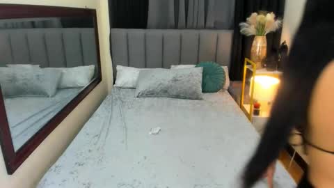 clarahedy online show from January 8, 12:46 am