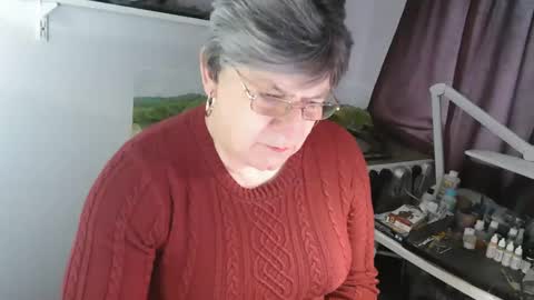Snapshot of clarem chatting on February 1, 8:24 am clare nylons online show from February 1, 8:24 am