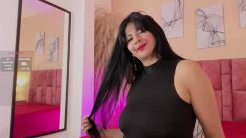 clariss_brown online show from May 31, 12:45 pm