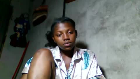 clarisse98 online show from May 25, 12:05 am