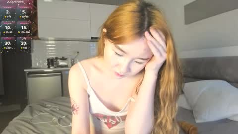 Snapshot of clarity_yumi chatting on September 19, 3:41 am Yumi online show from September 19, 3:41 am