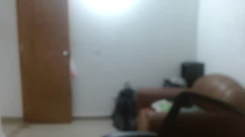 Snapshot of clark_14 chatting on June 16, 10:45 pm Clark online show from June 16, 10:45 pm