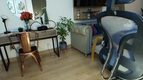 clark_strong online show from February 7, 11:34 pm