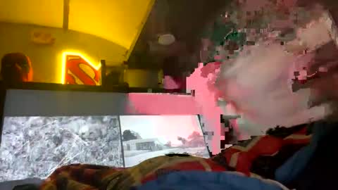 Snapshot of clarkshammer95 chatting on March 25, 3:56 am clarkshammer95 online show from March 25, 3:56 am