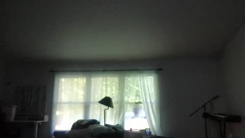 Snapshot of clarnbear chatting on August 3, 2:00 pm clarnbear online show from August 3, 2:00 pm