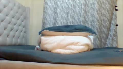 Snapshot of classic_carmen chatting on June 9, 7:25 pm carmen online show from June 9, 7:25 pm