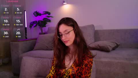 Snapshot of classy____ chatting on May 28, 3:20 pm Cassy Classy online show from May 28, 3:20 pm