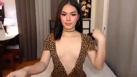 maika online show from October 30, 6:04 am