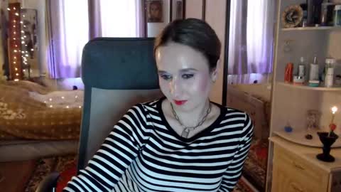 classyinna online show from March 11, 9:59 am