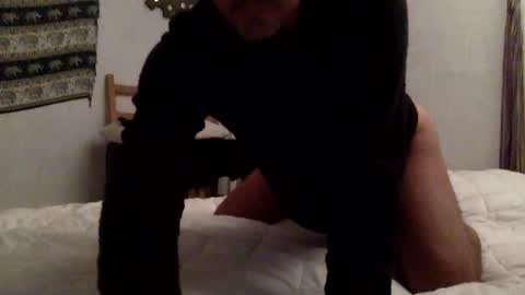 Snapshot of claudi779 chatting on March 2, 9:54 pm claudi779 online show from March 2, 9:54 pm